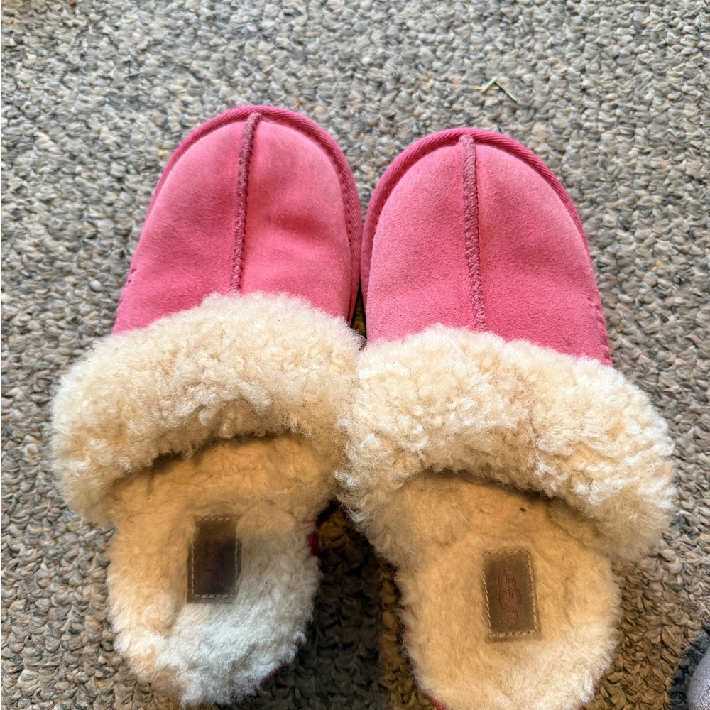UGG Kids Pink and Cream Slippers
